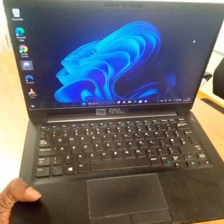 Laptop Dell Latitude 7390 16GB Intel Core i7