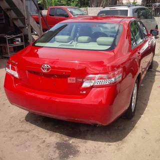 2010 Toyota Camry Red for Sale - 8