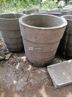 Artistic Concrete Flower Vases - 3