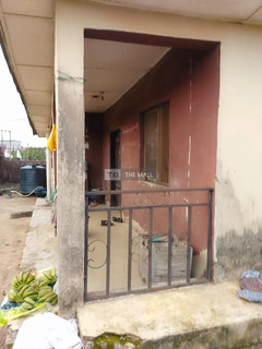 3 Bungalows on a Full Plot of Land