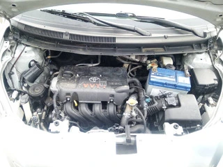 Clean Toyota Yaris 2008 - 3