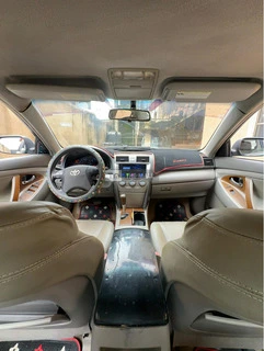 Clean Toyota Camry 2010 - 5