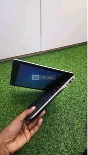 Dell Latitude 7240 - 5
