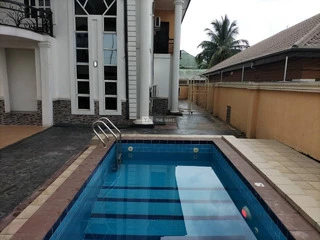Fully Furnished 5 Bedrooms Duplex - 3
