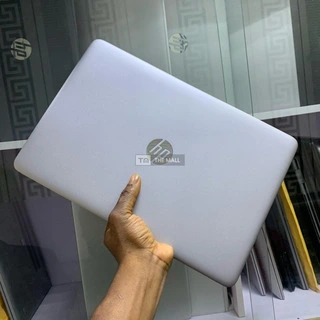 HP Laptop 17 8th - 2