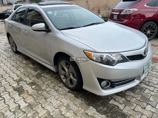 Toyota Camry 2013