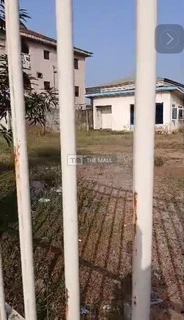 2 And Half Plots Of Land - 3