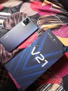 Vivo V21