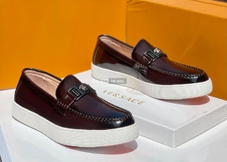 20% Off! Louis Vuitton,Versace Slipon