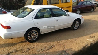 1998 Toyota Camry - 3