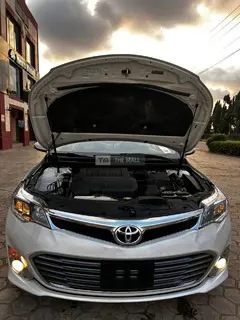 Toyota Avalon 2013 XLE Full Option - 2