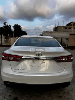 Toyota Avalon 2013 XLE Full Option - 3