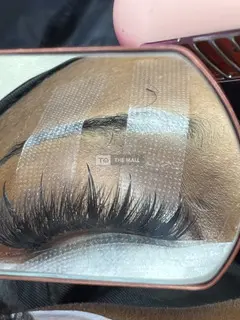 Lashes and Nails - Home Service - 5