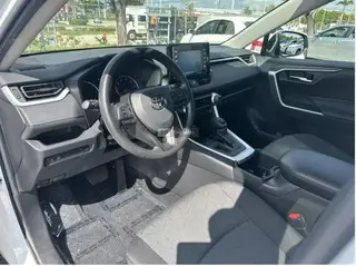 Toyota RAV4 2022 XLE Full Options - 2
