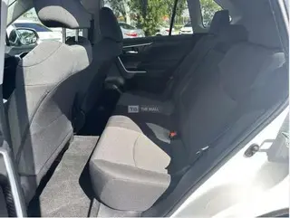 Toyota RAV4 2022 XLE Full Options - 3