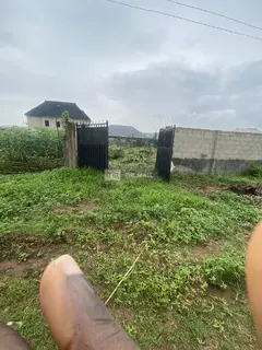 Uncomplete 2 Bedroom - 3
