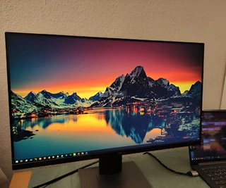 Dell FHD 24” Frameless IPS Monitor