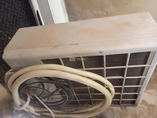 2HP LG A/C in Perfect Condition - 2