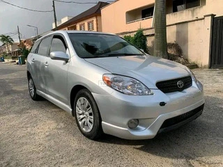 Sharp Tokunbo Toyota Matrix 2005 - 2