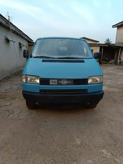 Volkswagen Transporter 2000 for Sale