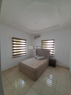 2 Bedroom Flat to Let - 7