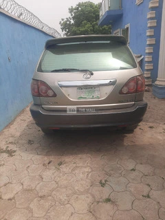 Used Lexus RX300 for Sale - 5