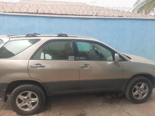 Used Lexus RX300 for Sale - 6